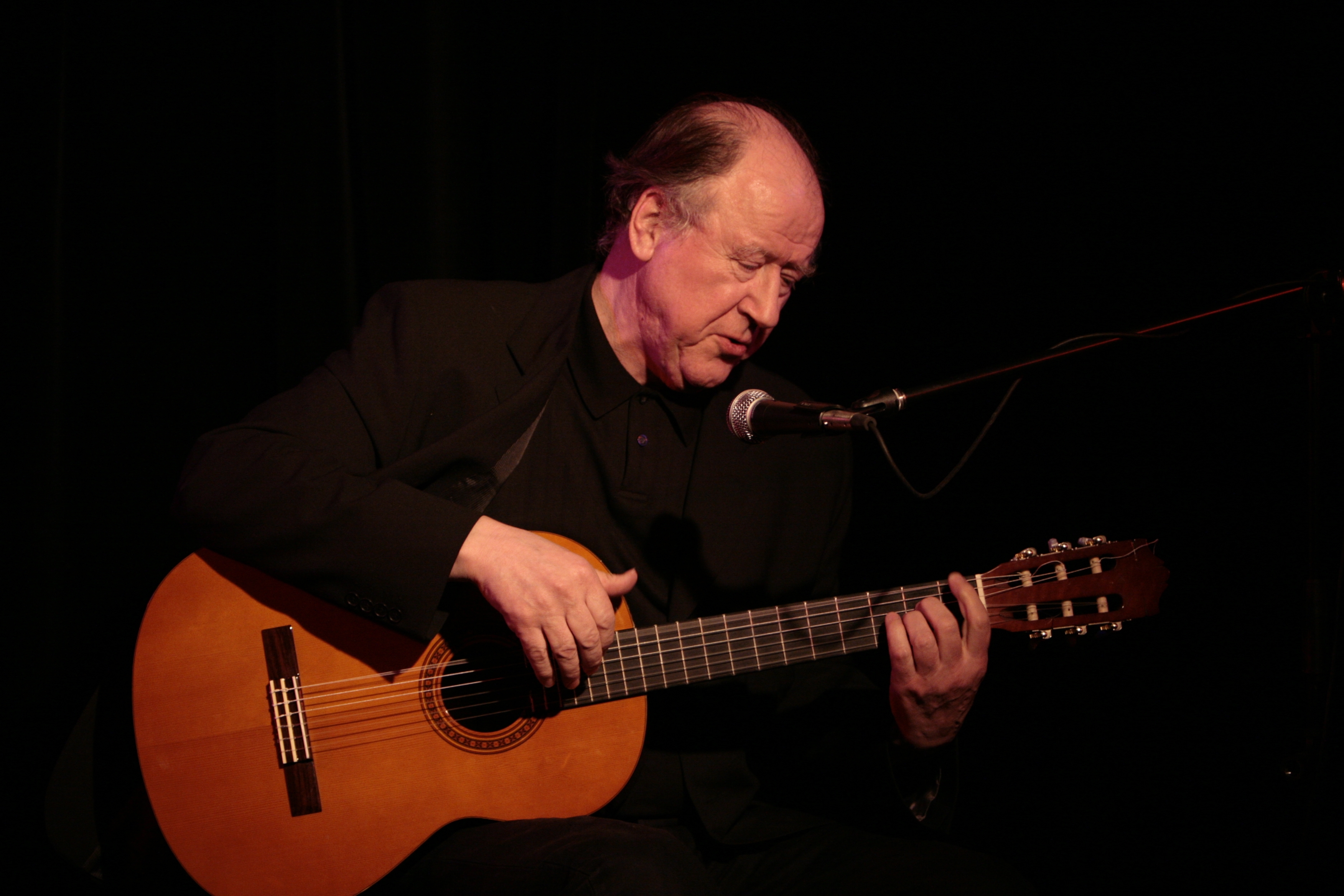 Auteur De La Chanson Le Geant De Papier Jacques Bertin, géant discret de la chanson française - l-express.ca