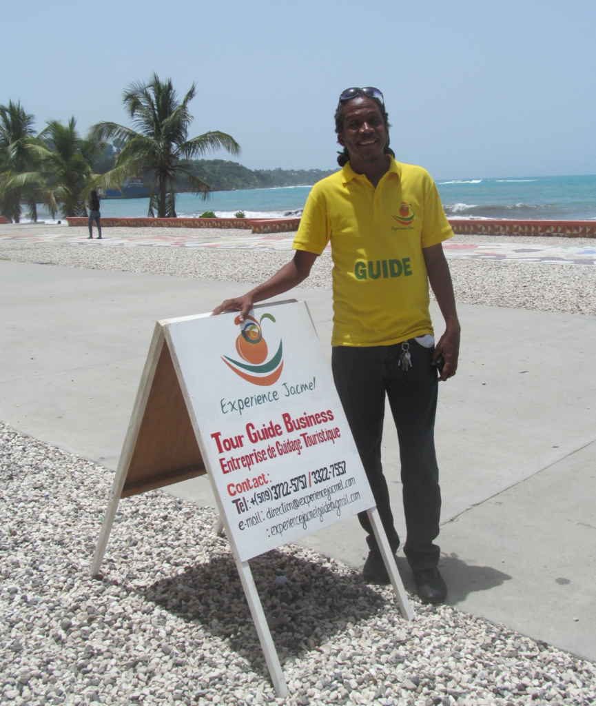 Markensy Hyacinthe, directeur-général d'Expérience Jacmel.