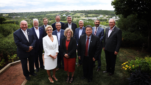 Les premiers ministres du pays cet été à Edmonton.