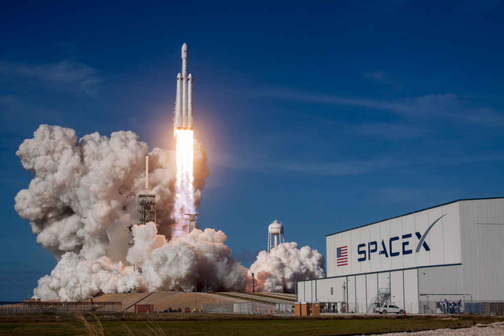 SpaceX-Tesla-Starman-Falcon Heavy