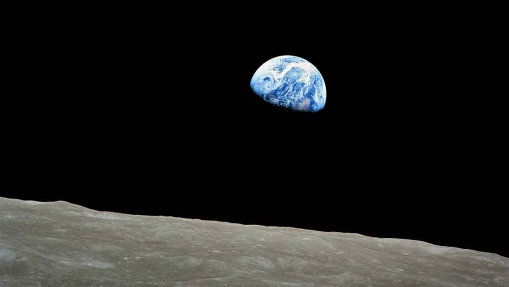Lune-Lever-Terre-1968