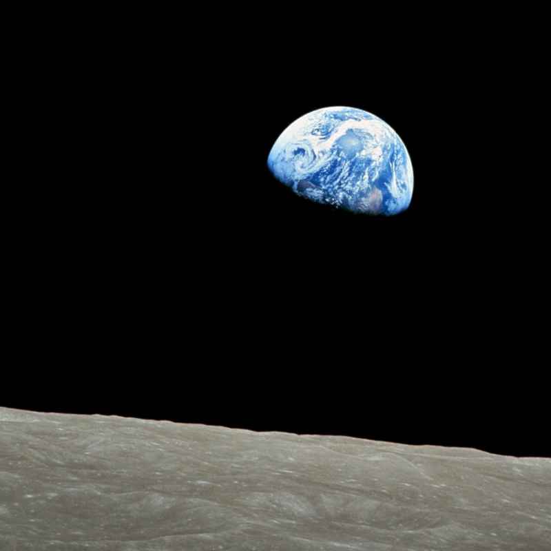 Lune-Lever-Terre-1968