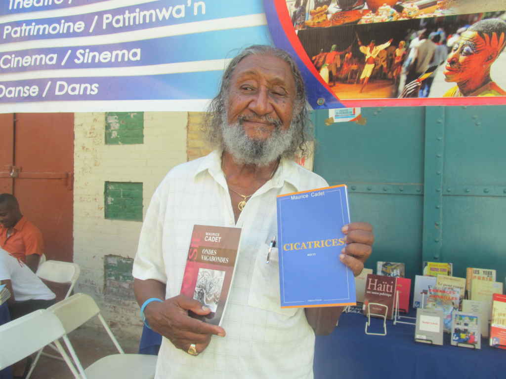 Maurice Cadet au Salon du Livre de Jacmel