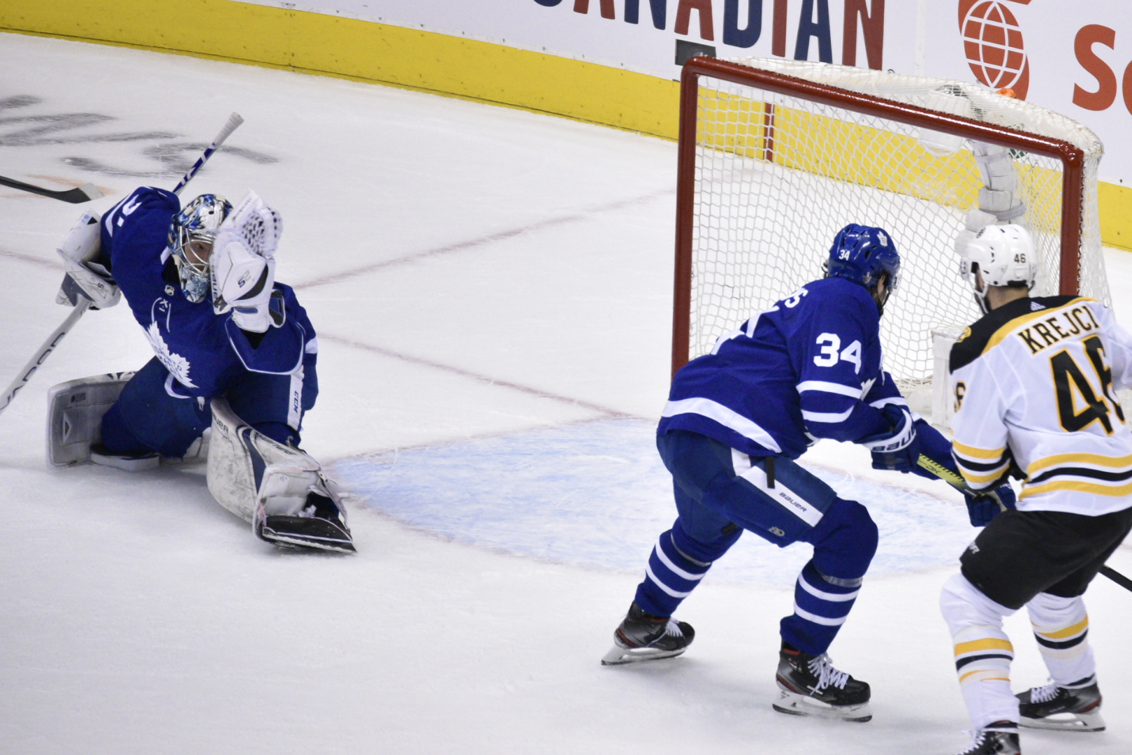 Les Maple Leafs manquent d'énergie face à Brad Marchand et ...