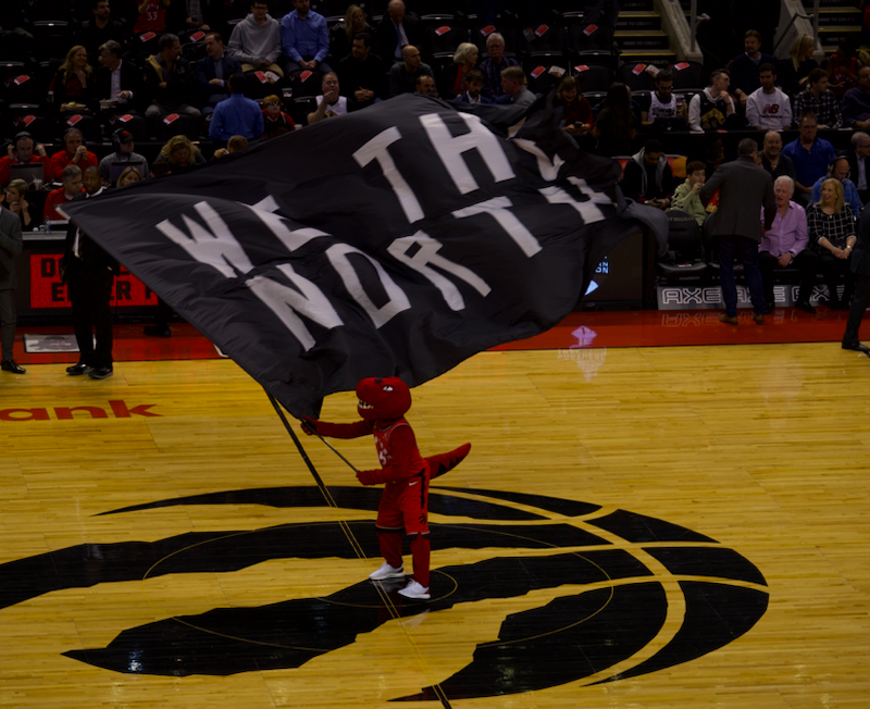 Toronto Raptors We The North drapeau