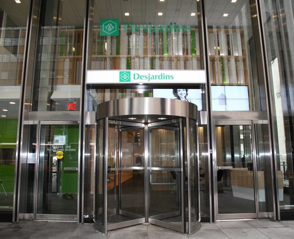 Le Mouvement Desjardins En Ontario : 100 Ans D’histoire