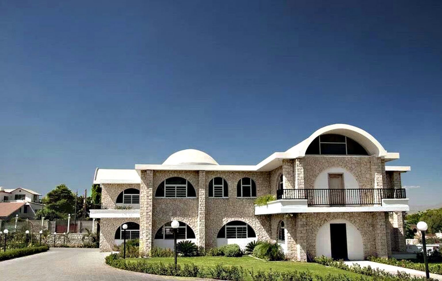 Haïti après l'assassinat du président perspectives sur Delmas