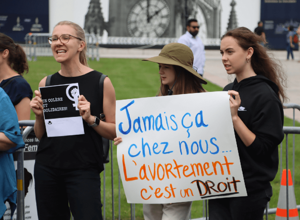 parlement, politique canadienne