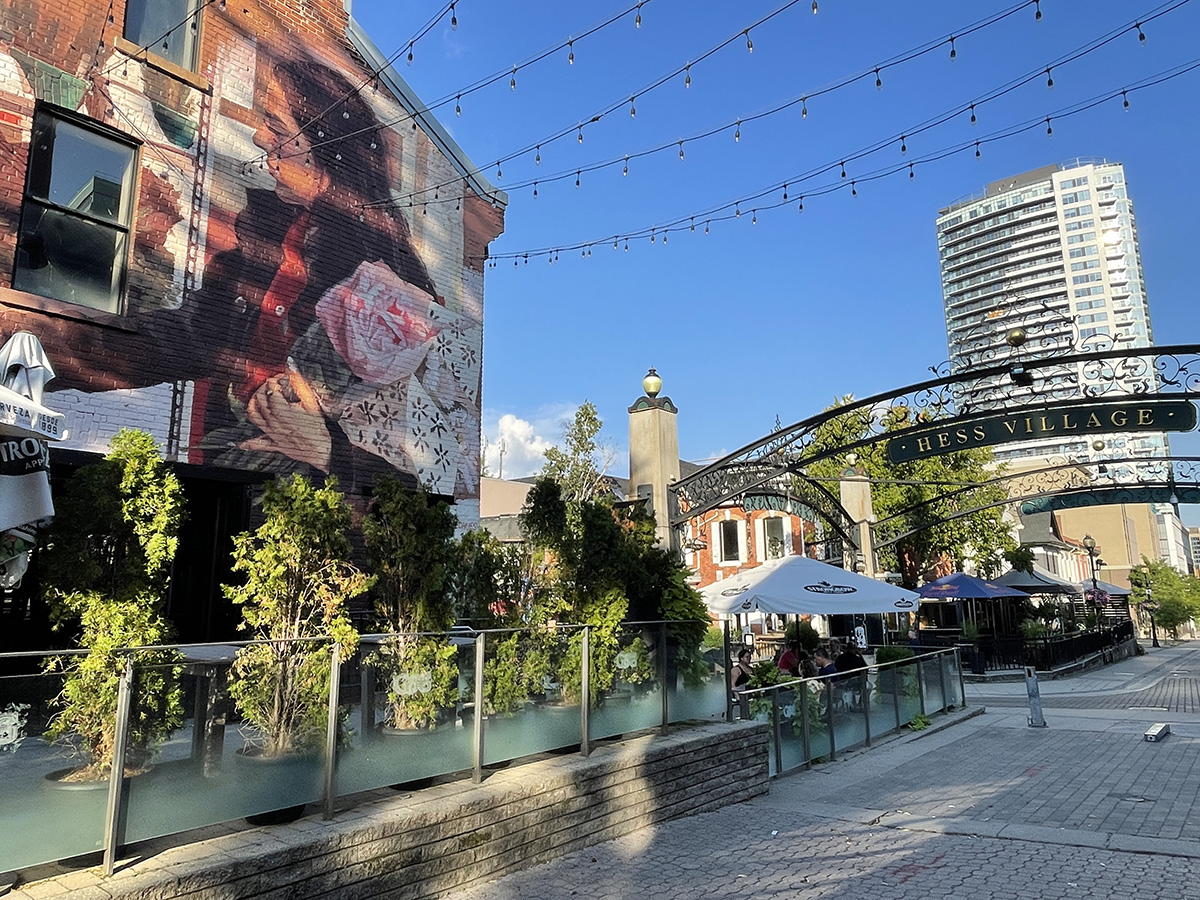 Hess Village oasis pédestre unique à Hamilton