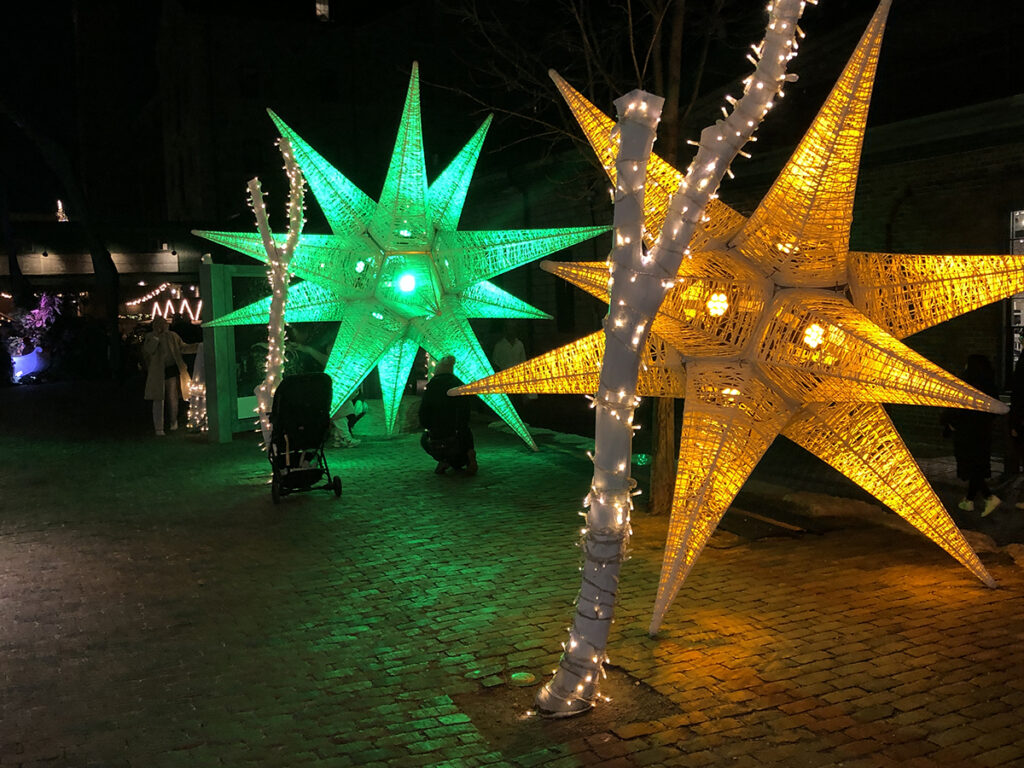 Des illuminations du Winter Village, Noël