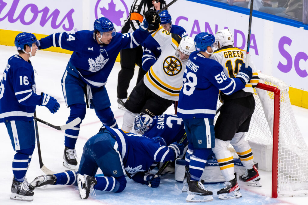 Leafs vs Bruins