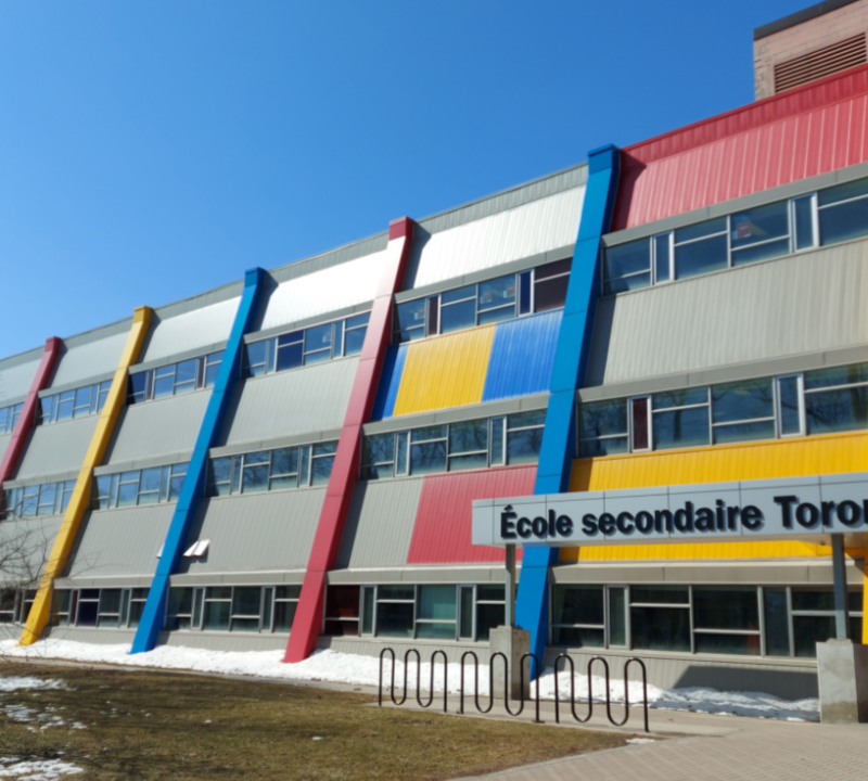 cyber, Ecole secondaire Toronto Ouest