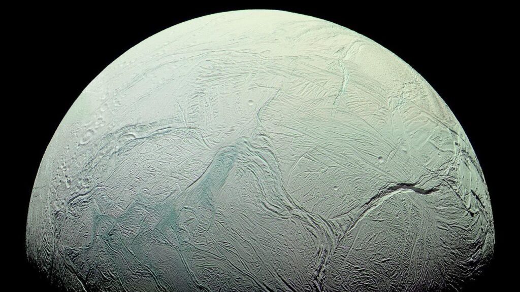 Encelade-Saturne