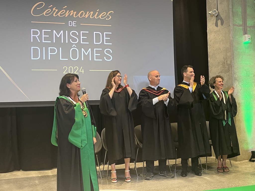 Collège La Cité, diplômes