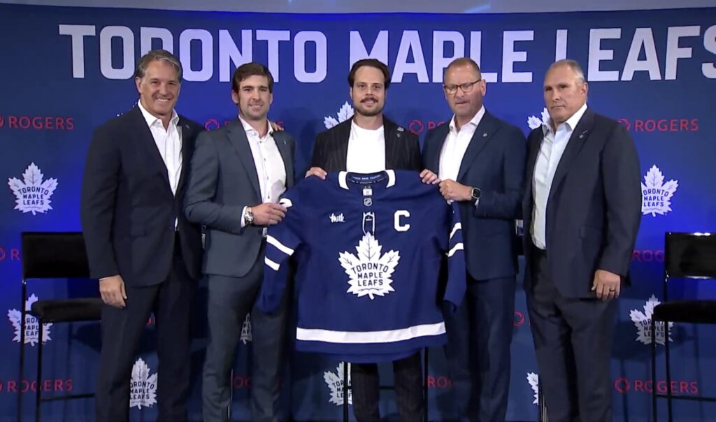 Auston Matthews et la direction