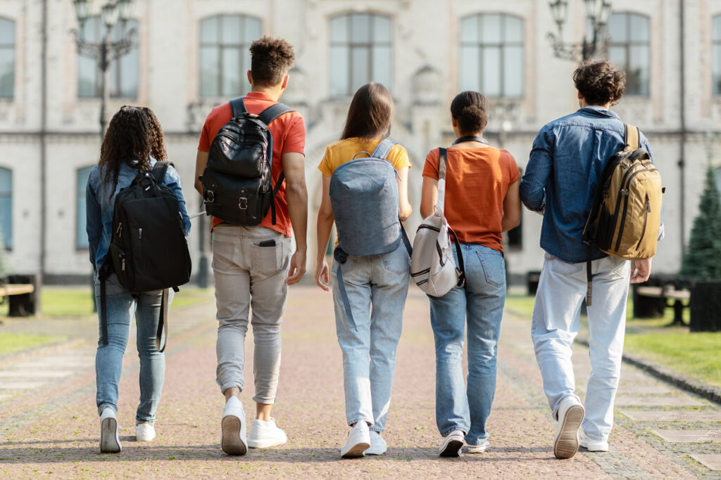 immigration, étudiants étrangers