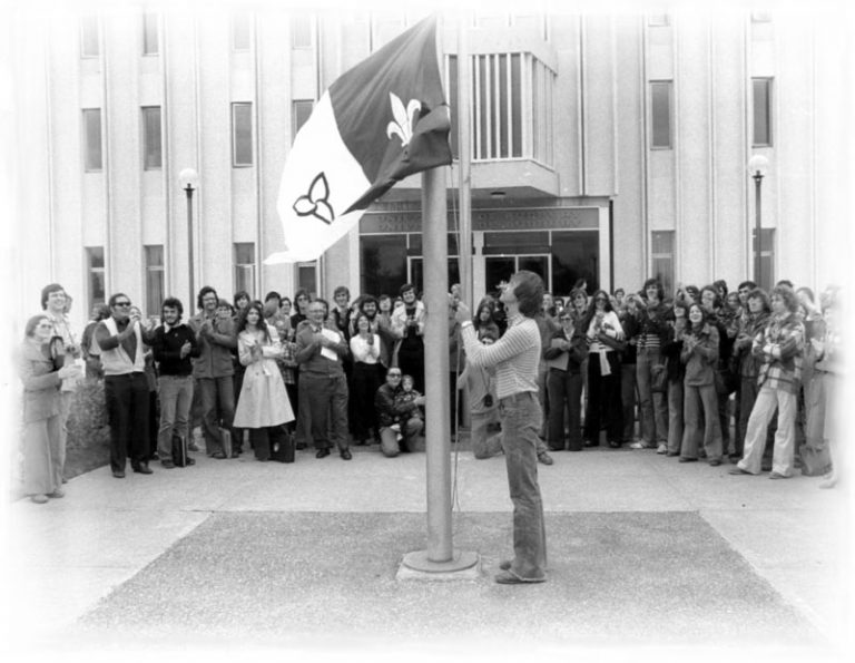 drapeau franco-ontarien