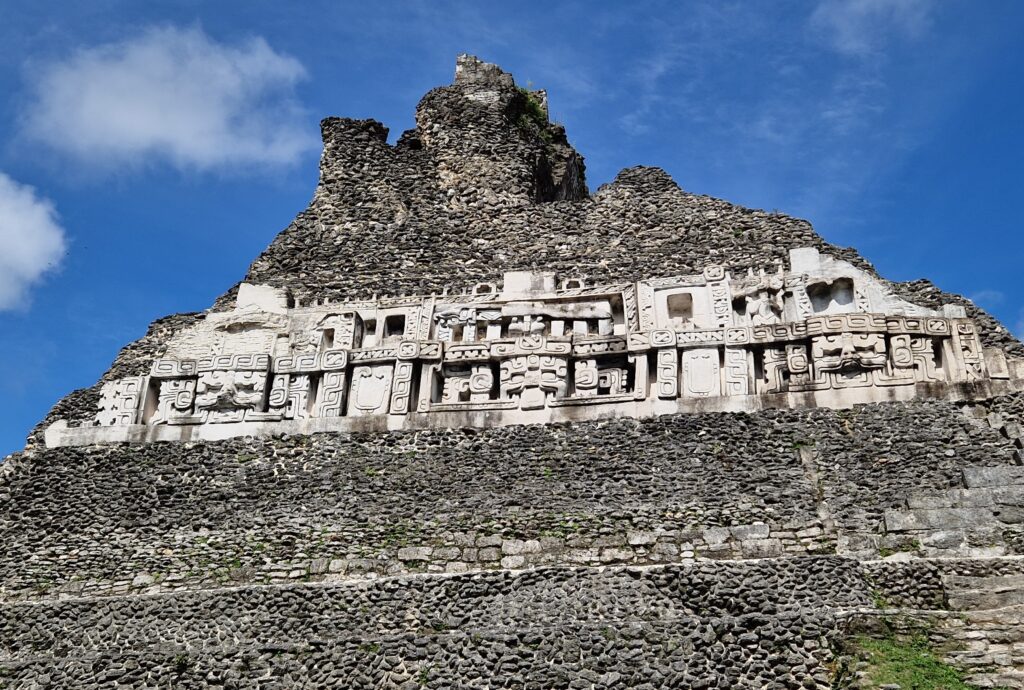 Xunantunich