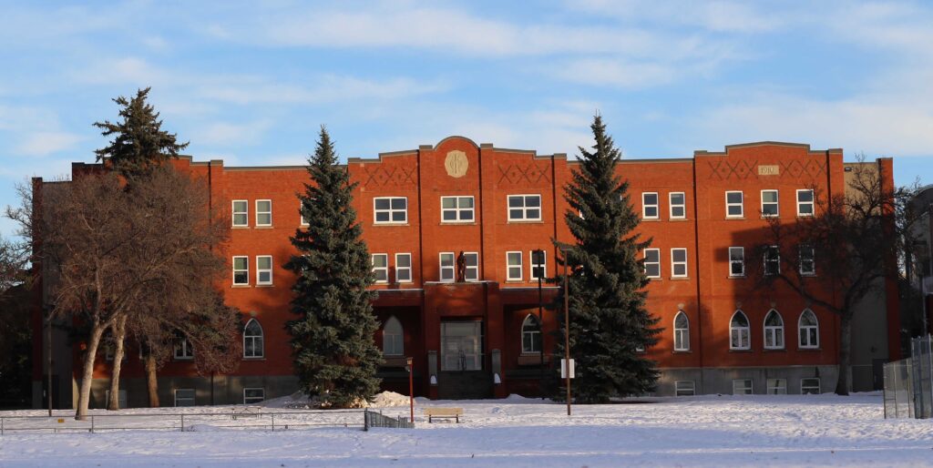 postsecondaire, collèges et universités