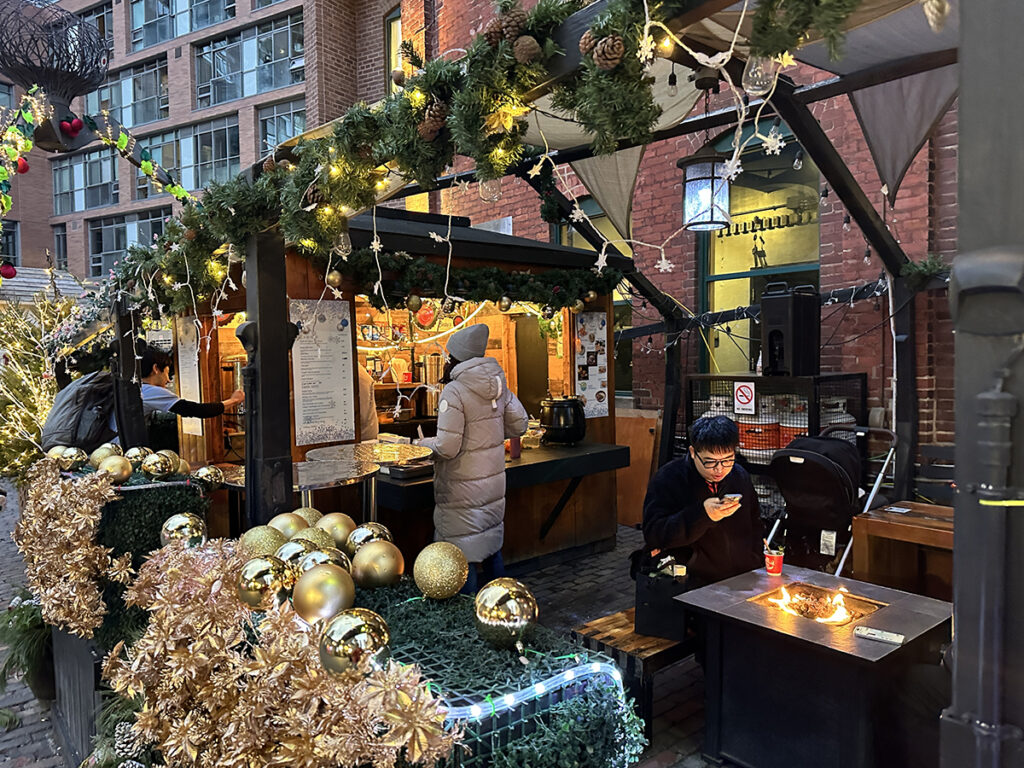 Winter Village, Distillerie, Noël