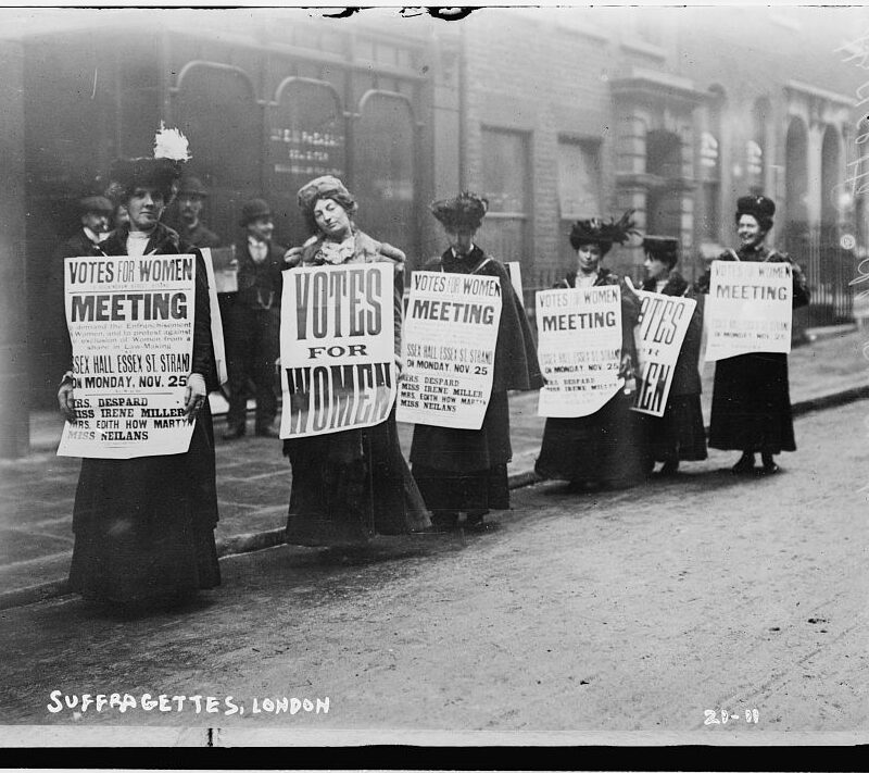 femmes, suffragettes