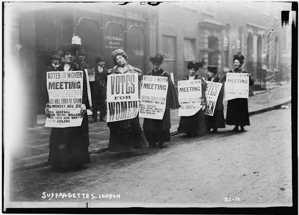 femmes, suffragettes