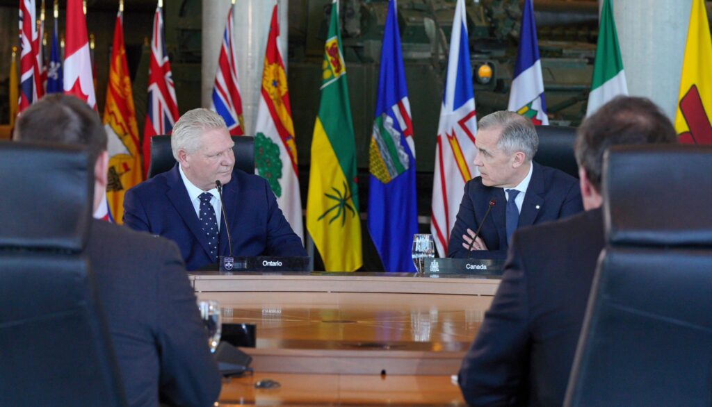 tarifs, Les premiers ministres Doug Ford (Ontario) et Mark Carney (Canada).