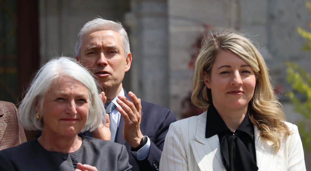 Cabinet Carney