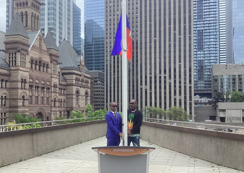 Lever du drapeau d'Haiti