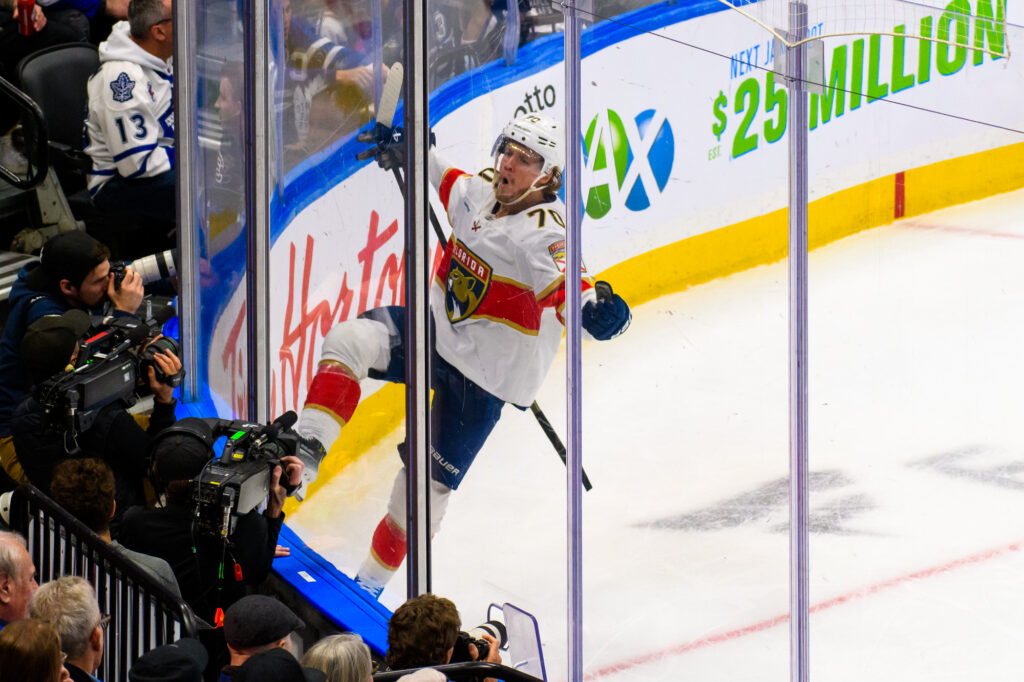 Panthers-celly