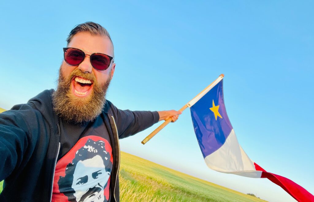 le gars aux drapeaux