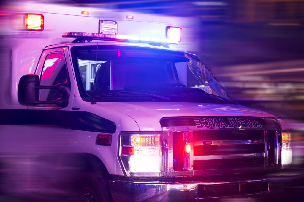 911, urgence, police, pompiers, ambulance, ambulanciers