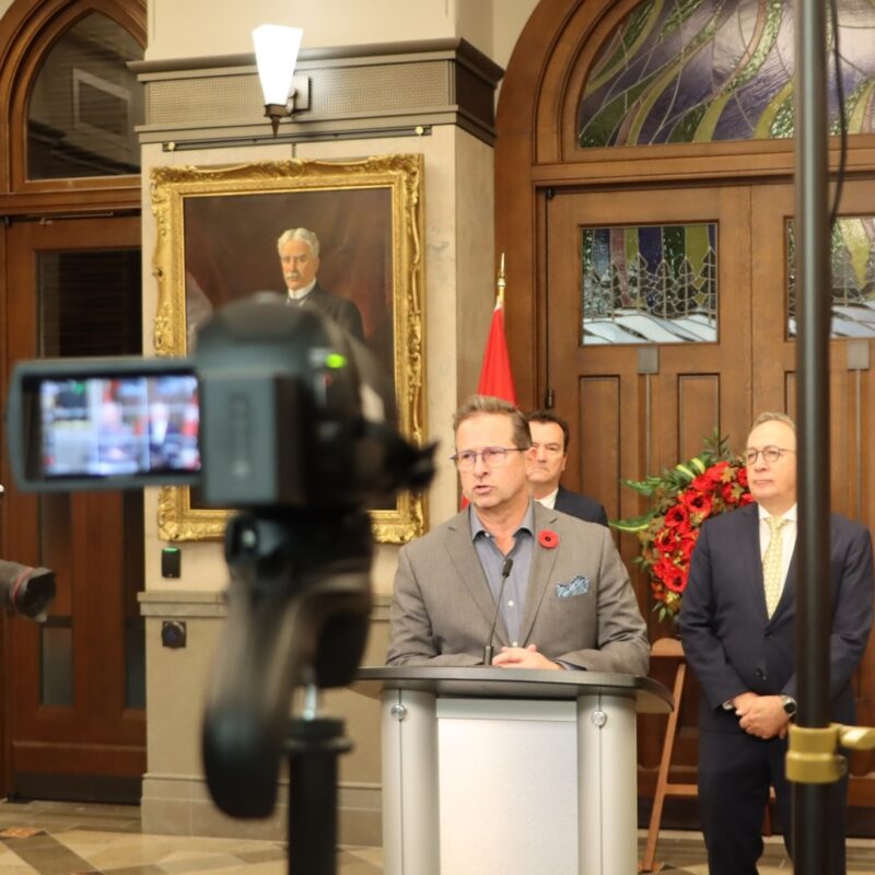 politique, clause dérogatoire, Ottawa