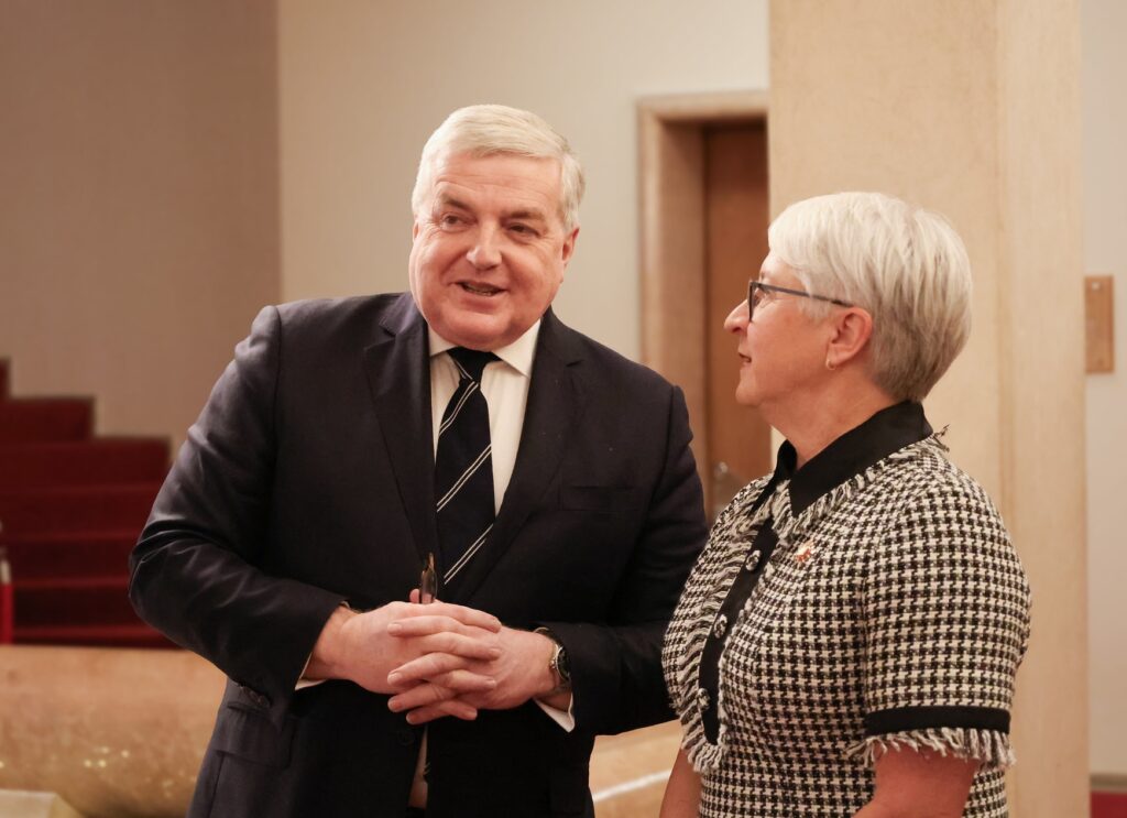 Edith Dumont, Légion d'honneur