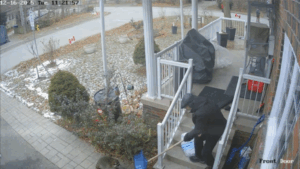 Gérard Lévesque attaqué par un raton laveur chez lui en décembre.