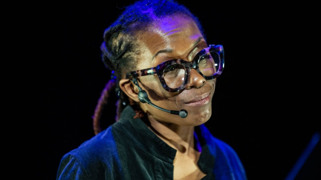 Katia Café-Fébrissy, vinaigre, racisme