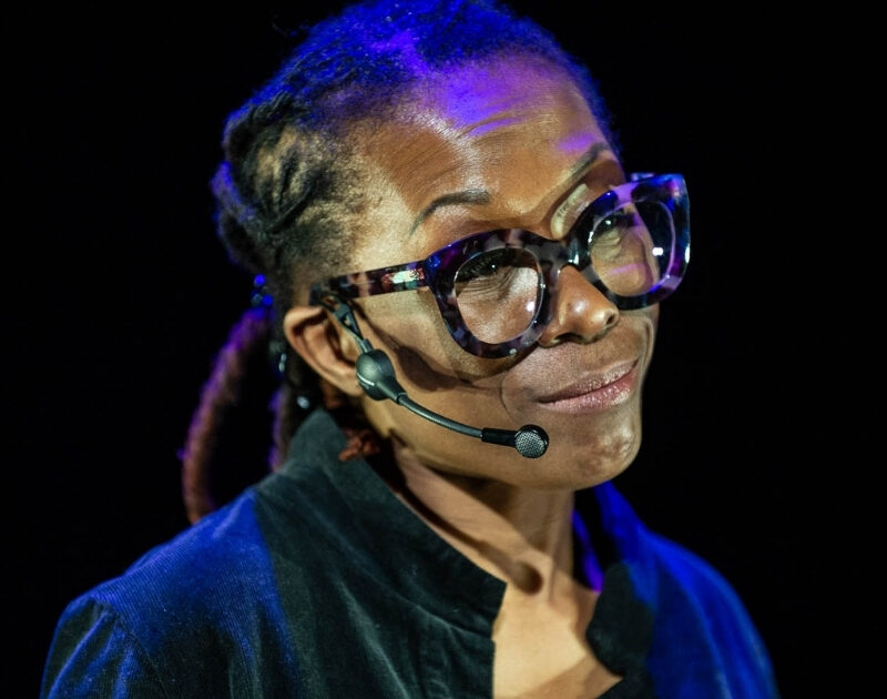 Katia Café-Fébrissy, vinaigre, racisme