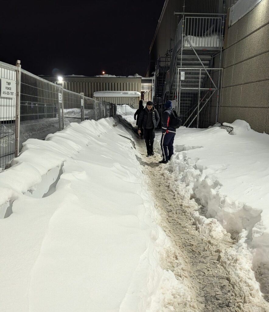 Station de métro Warden