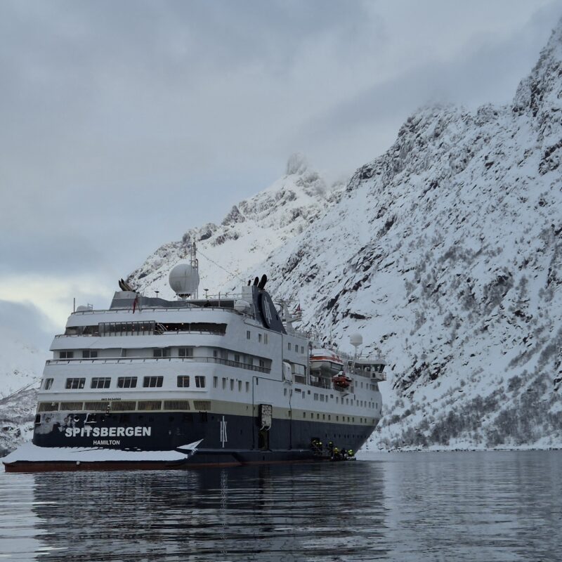 aurores boréales, Norvège navire MS Spitsbergen HX Expeditions