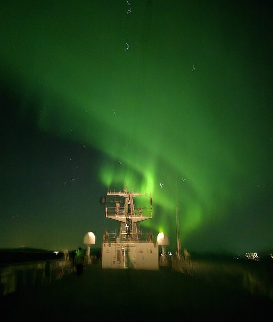 aurores boréales, Norvège navire MS Spitsbergen HX Expeditions