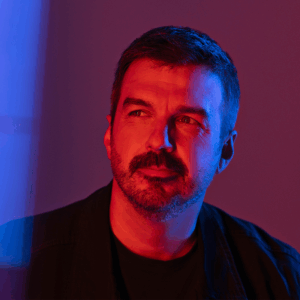 L'artiste Damien Robitaille