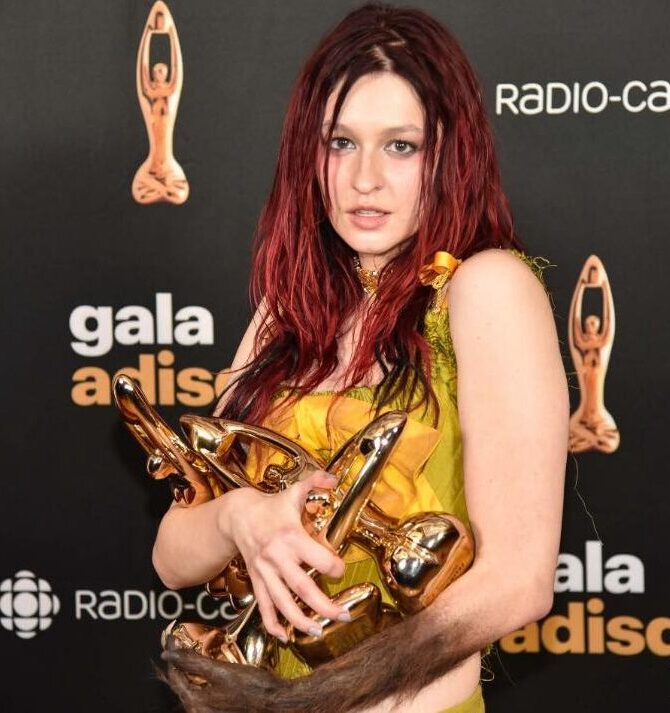 Paradise, Damien Robitaille et Lou-Adriane Cassidy.