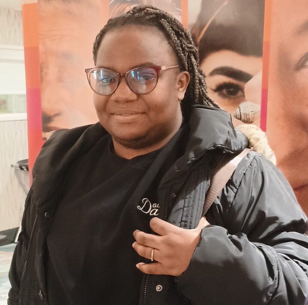 Des employeurs recrutent des francophones à la foire de l'emploi.