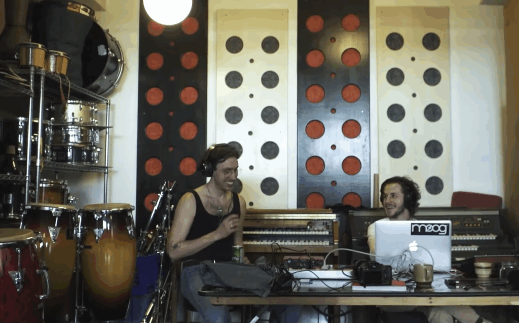 C'est dans l'air, musique assistée par ordinateur