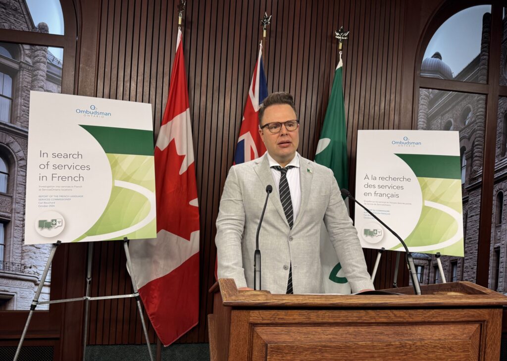 ServiceOntario épinglé par le Commissaire aux services en français.